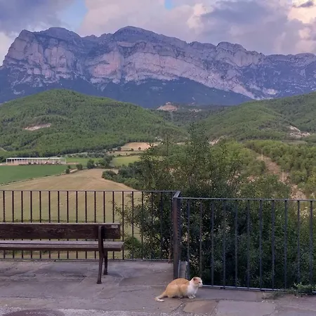 Casa Encuentra, En El Pirineo Al Lado De Ainsa Country house
