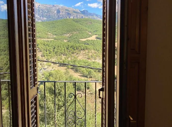 Casa Encuentra, En El Pirineo Al Lado De Ainsa * El Pueyo de Araguás