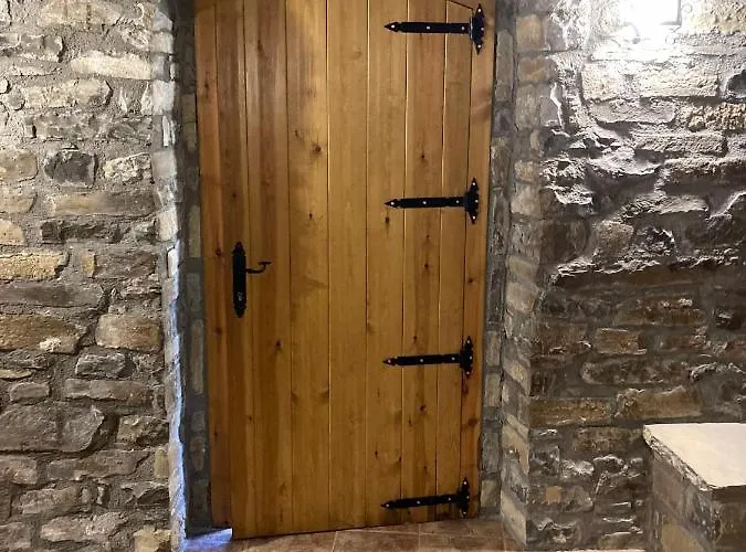 Casa Encuentra, En El Pirineo Al Lado De Ainsa Εξοχικό σπίτι *